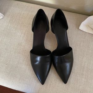 Vince kitty heel shoes size 8